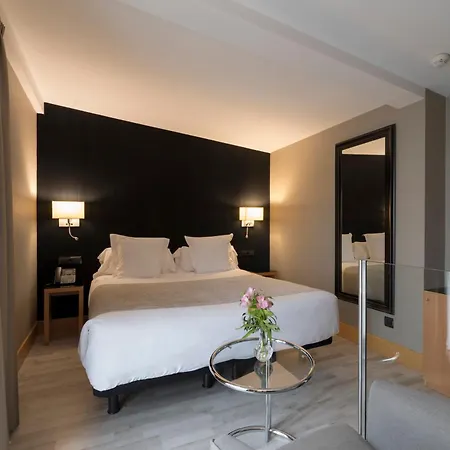 Hotel Plaza A Coruna Exterior photo