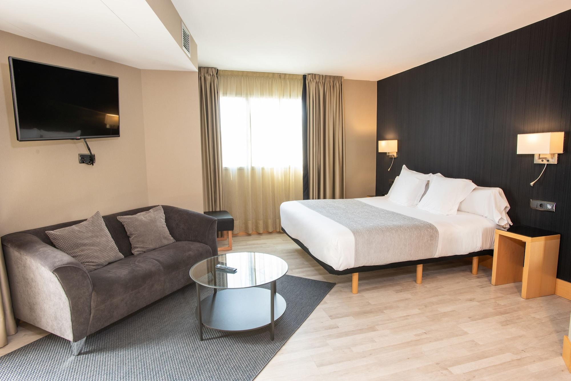 Plaza Hotel 4*
